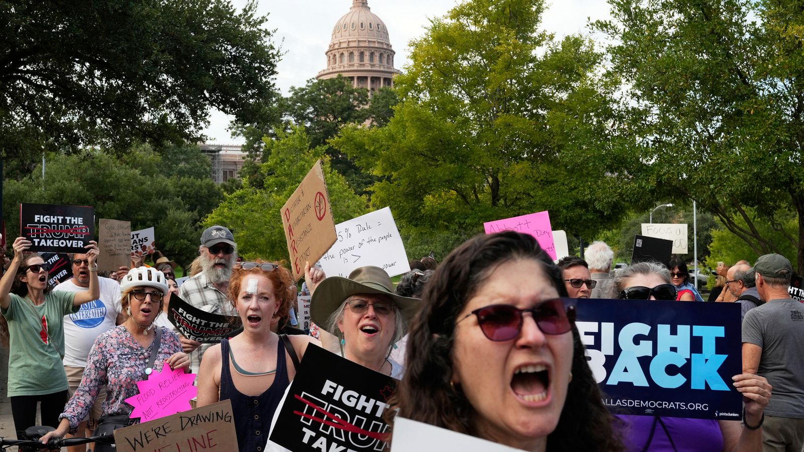 Texas Governor threatens Democrats with arrest after politicians flee to block redistricting vote