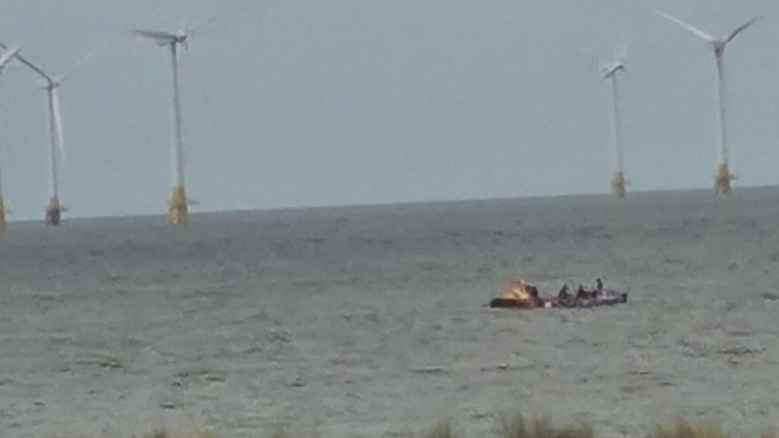 Ex-Reform MP Rupert Lowe alerts coastguard to 'migrants' - who were a charity rowing team