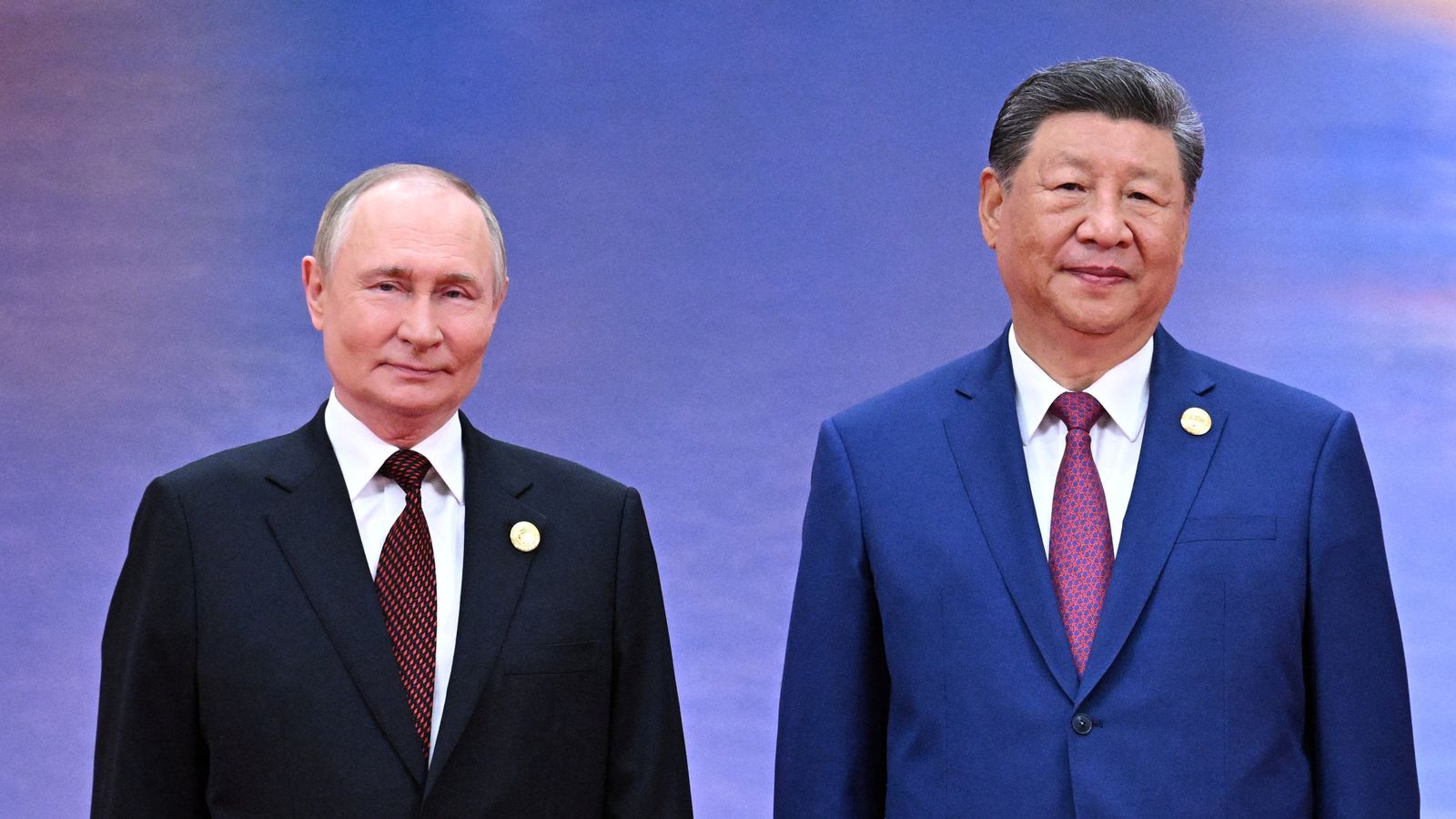 China and India discuss disputed border at key summit – as Putin talks about Trump