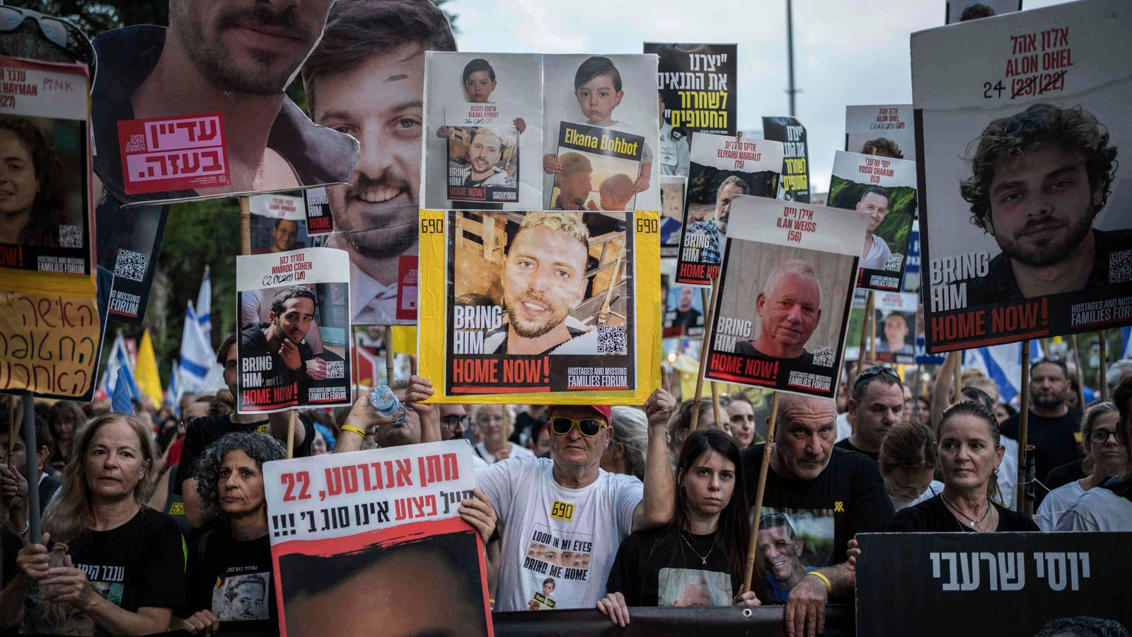 Israeli protesters demand Netanyahu does whatever it takes to bring hostages home - but is he listening?