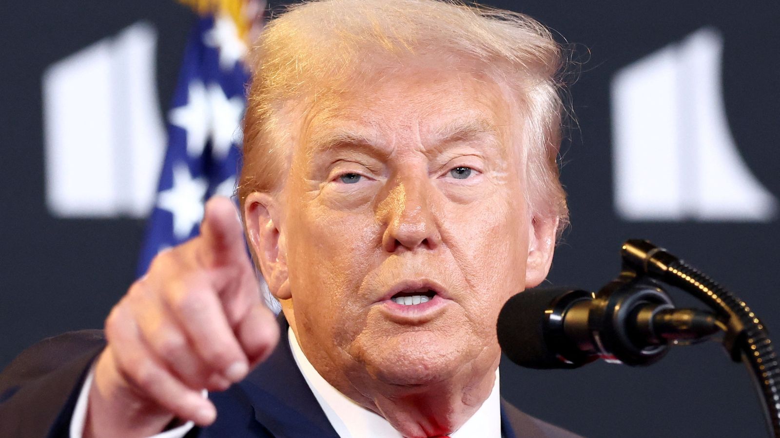 Ukraine War Update: Trump Warns of ‘Severe Consequences’ for Putin if Ceasefire is Not Reached at Summit | Global News