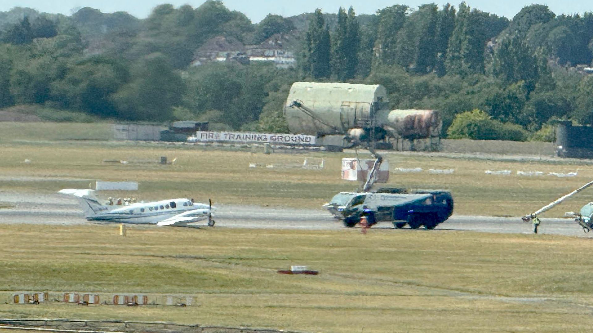 Birmingham Airport runway reopened after 'aircraft incident'