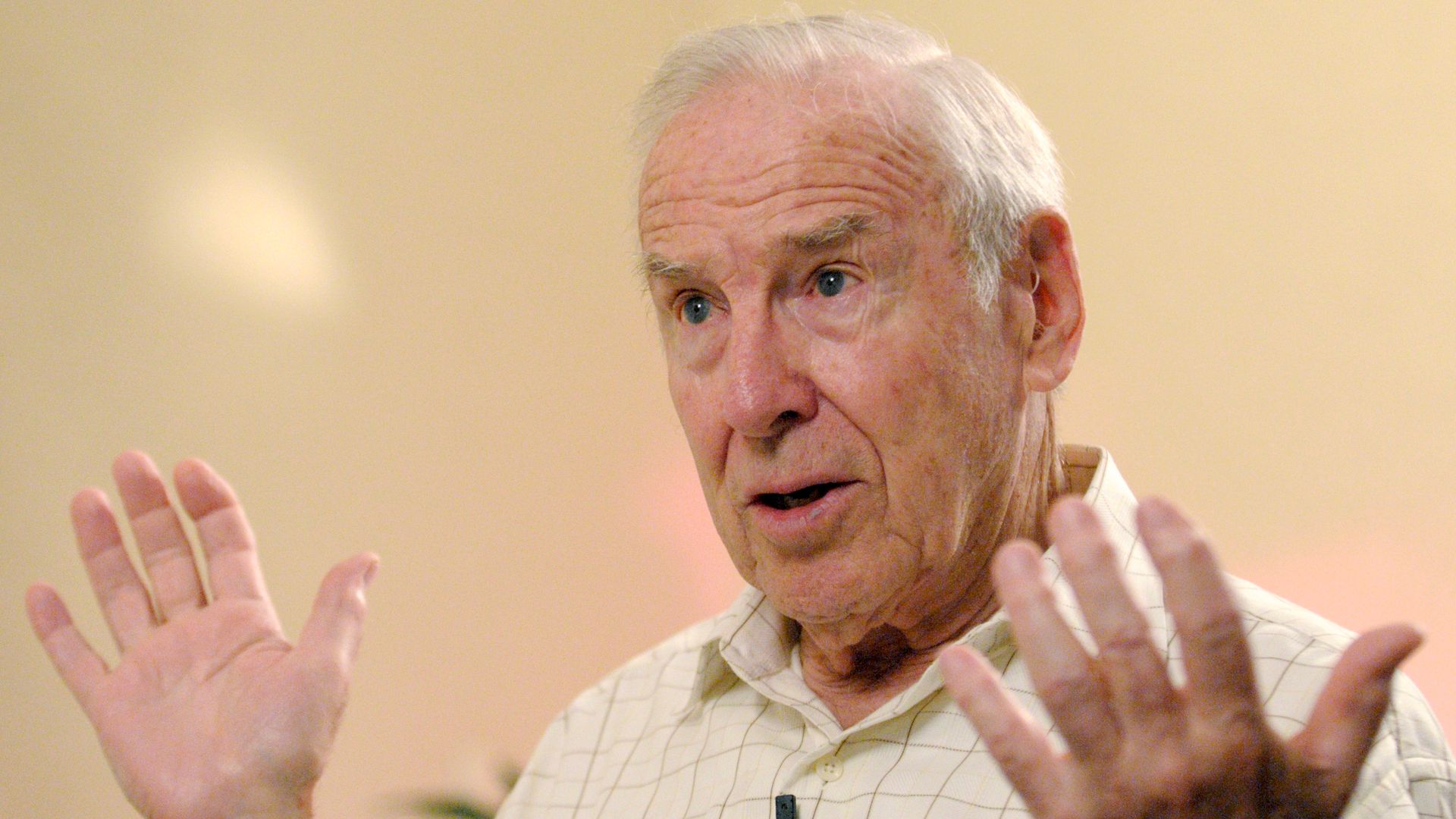 Apollo 13 astronaut Jim Lovell dies