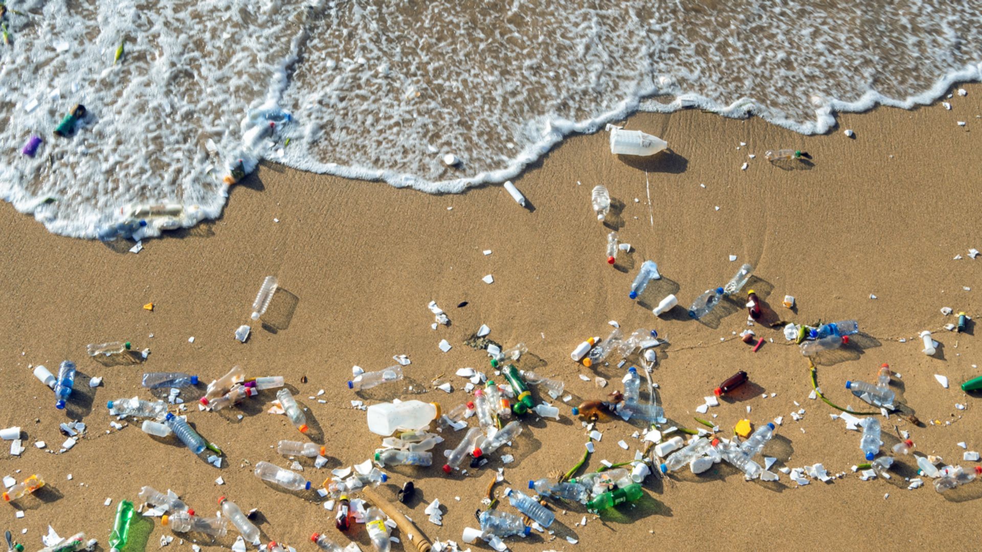 'It's a David and Goliath battle': Talks over pivotal plastics deal reach crucial stage