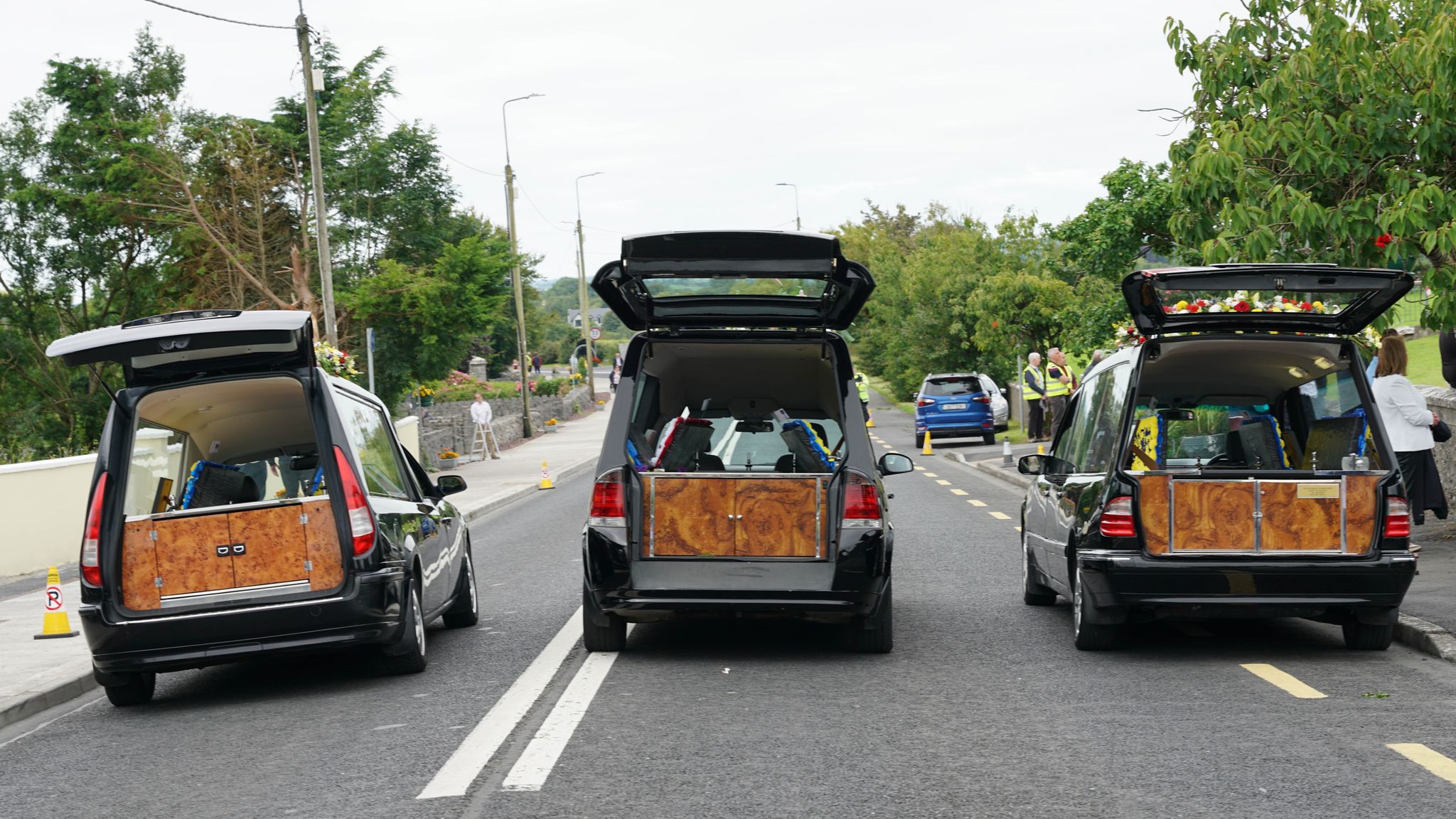 Crowds attend funeral of mum and children shot dead in Northern Ireland ...