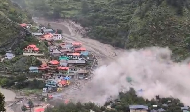 India flash floods: Race to find survivors after at least four killed as homes and hotels destroyed