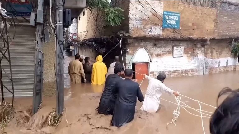 Families 'swept away' in flash floods in northwest Pakistan | News UK ...