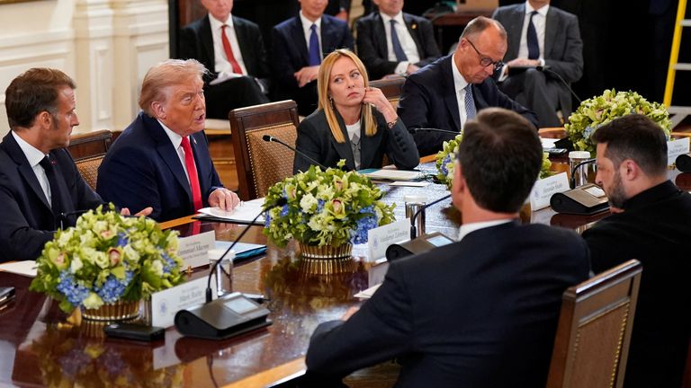 Donald Trump przemawia w Białym Domu, zanim rozmawia z innymi przywódcami europejskimi. Zdjęcie: Reuters