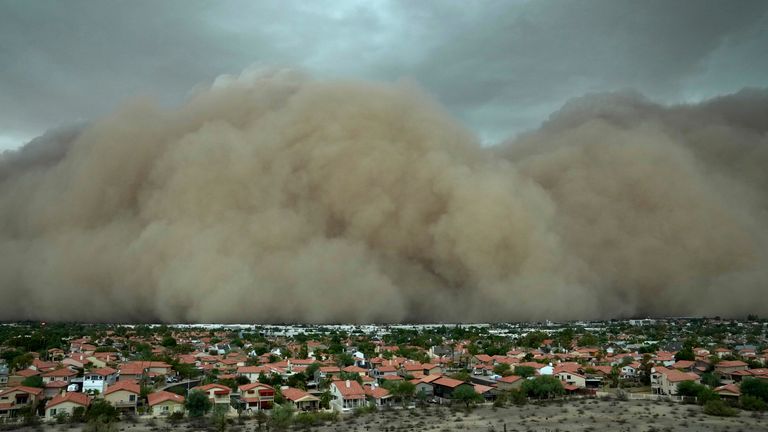 The haboob blanketed the Phoenix area on Monday. Pic: AP