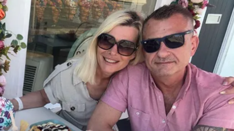 Justyna Czoska and Wojtek Kowalkowski, who died in a helicopter crash on the Isle of Wight. Pic: GoFundMe
