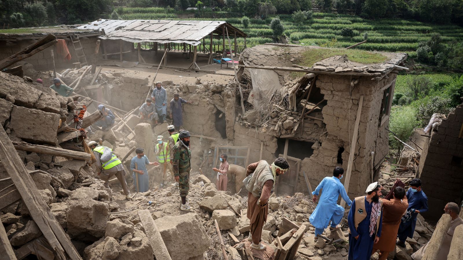 Taliban reports sharp rise in death toll following earthquake in eastern Afghanistan, as aid agencies issue warning