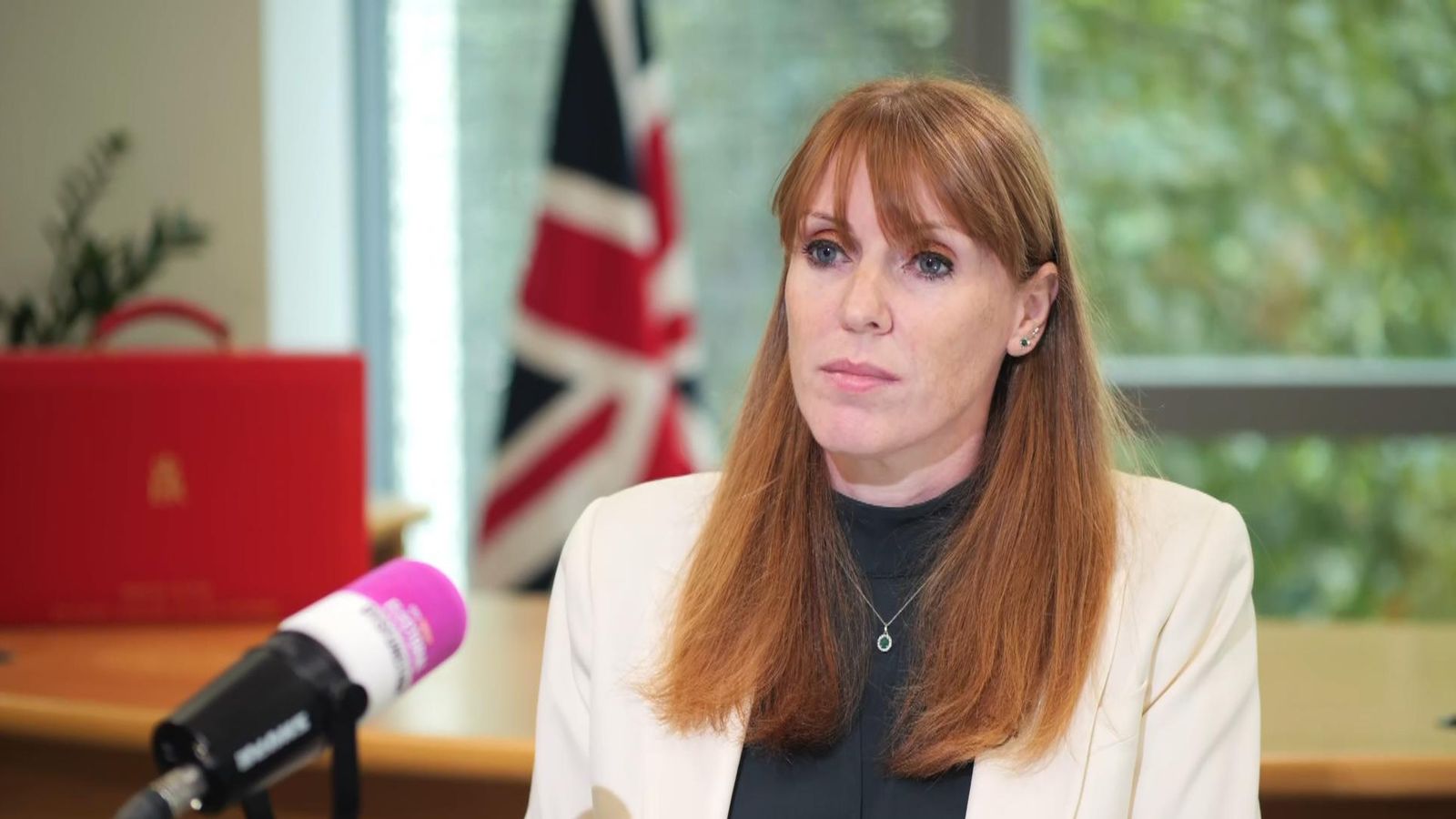Angela Rayner admits she should have paid more stamp duty on flat purchase - and considered resigning