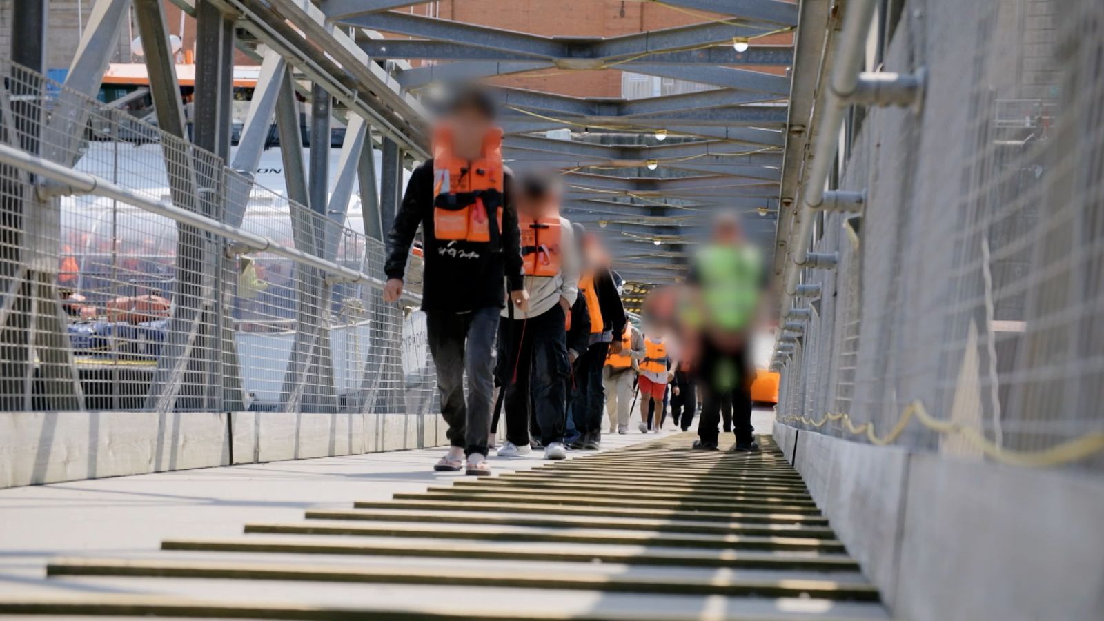 First migrants to be sent back to France under 'one in, one out' deal ...