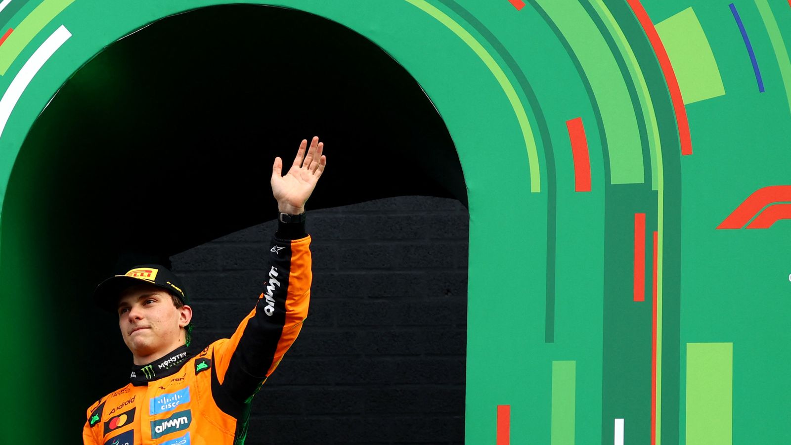 McLaren F1 arm valued at over &#163;3bn in stake sale