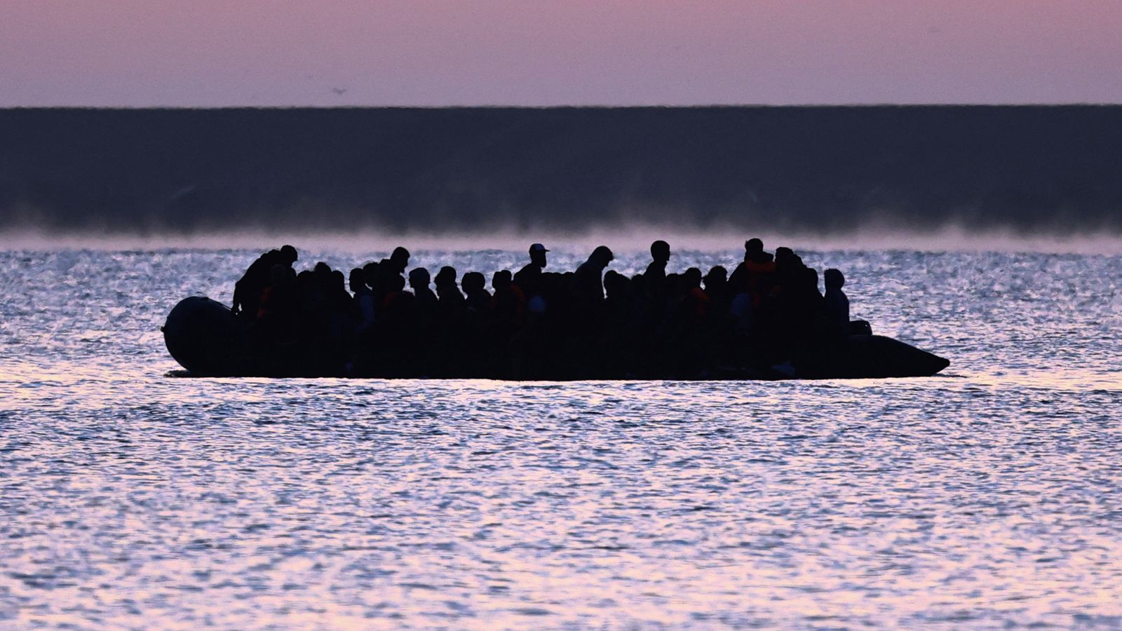 Labour set to 'move asylum seekers from hotels into military barracks'