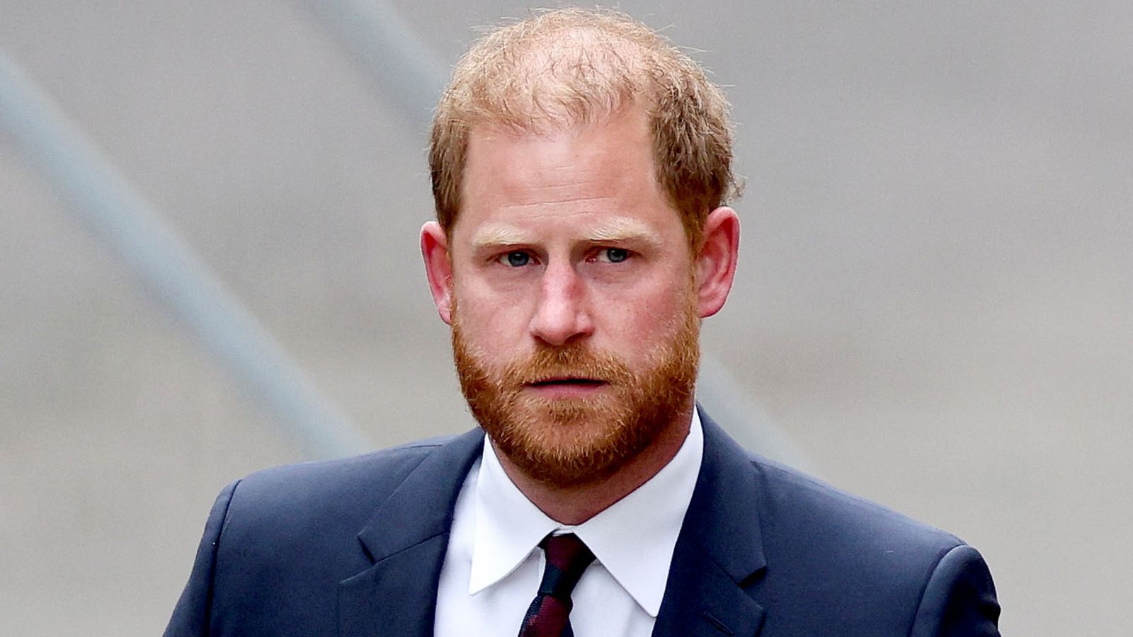 Prince Harry visits Windsor to leave flowers and pay respects to late Queen Elizabeth II