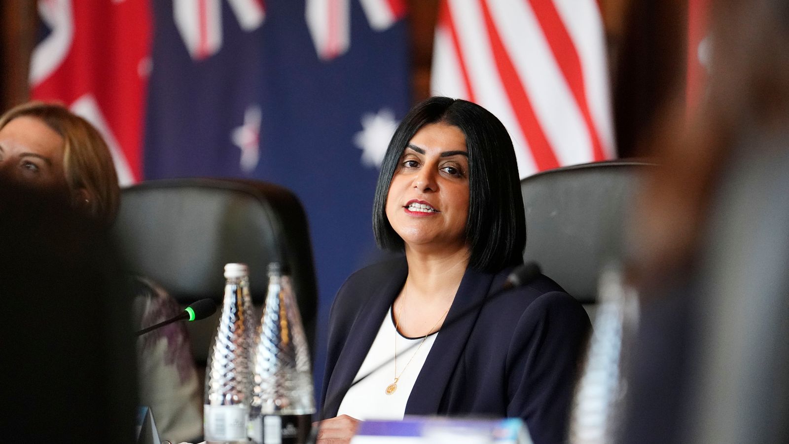 UK could suspend visas from countries that do not agree migrant returns deals, says home secretary