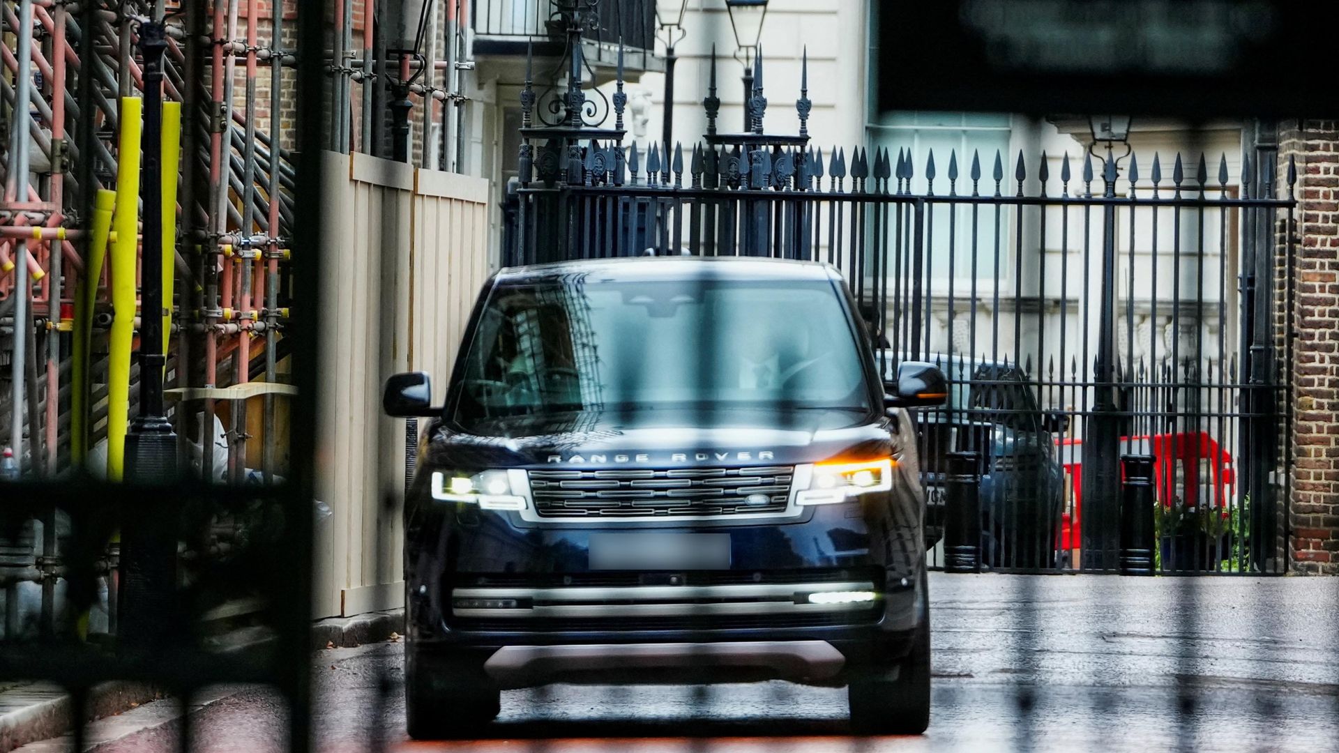 Prince Harry arrives at Clarence House to meet the King
