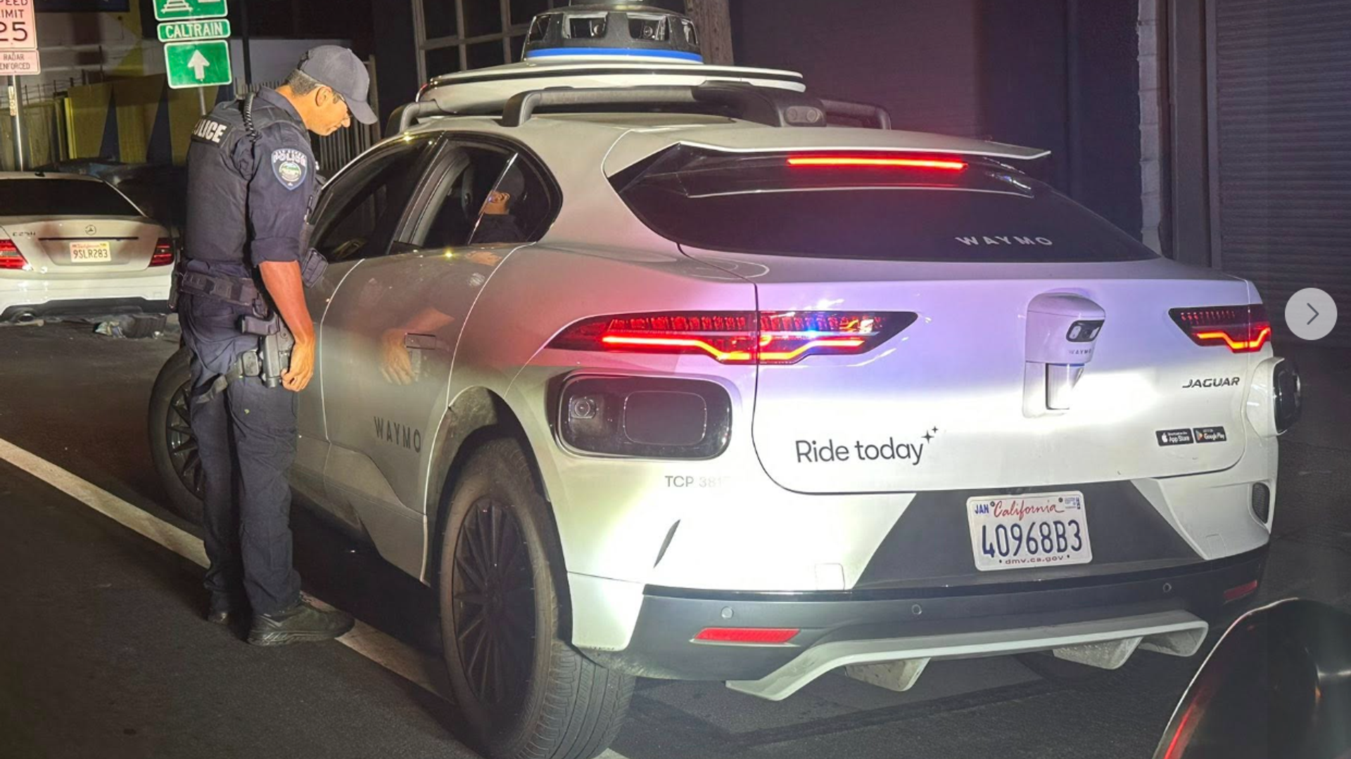 Driverless car makes illegal U-turn in California - and can't be given a ticket
