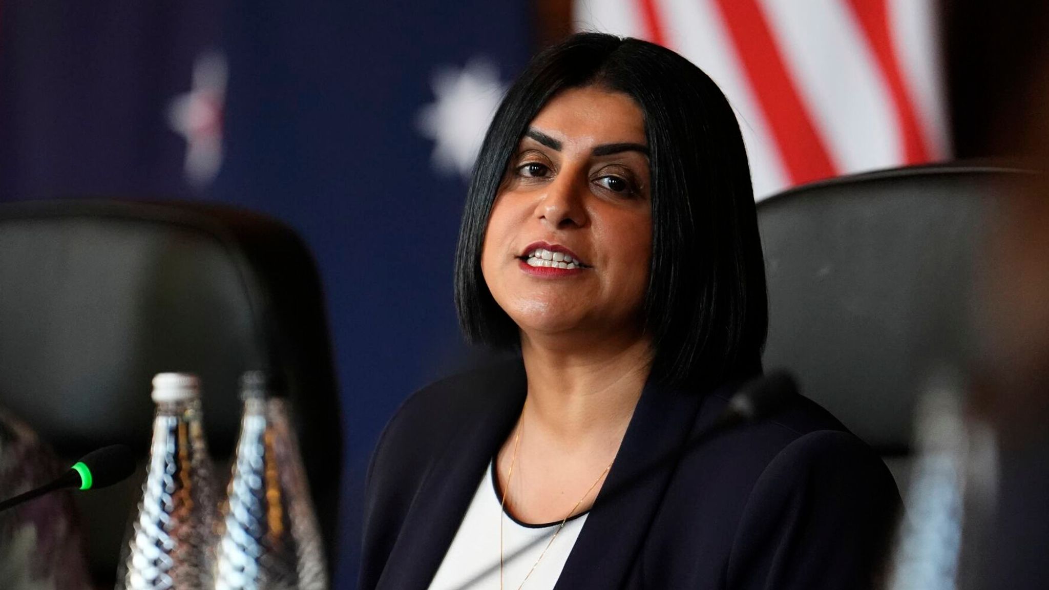 Exquisite Cabinet Split As Home Secretary Shabana Mahmood Among Ministers Calling For Starmer To Set Out Timetable For Resignation Landscape for Your Screen Exquisite Cabinet Split As Home Secretary Shabana Mahmood Among Ministers Calling For Starmer To Set Out Timetable For Resignation Landscape for Your Screen