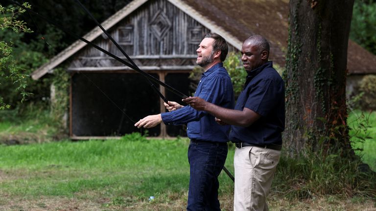 David Lammy ABD Başkan Yardımcısı JD Vance ile. Pic: PA