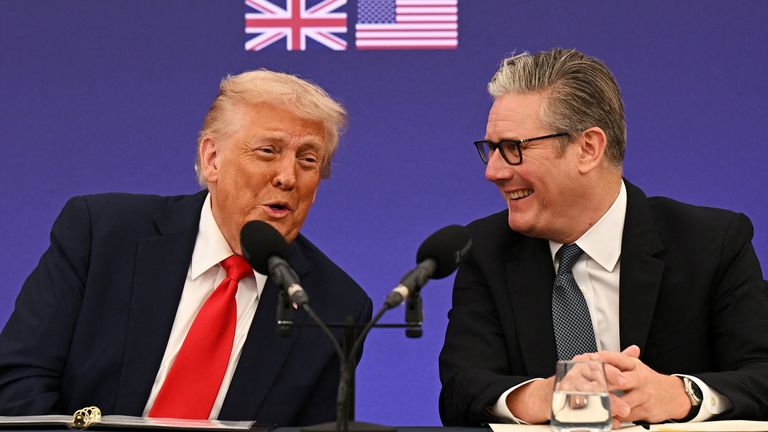 Starmer, kendisi ve Trump'ın 'gerçekten birbirlerini sevdiklerini' söyledi. Pic: Reuters