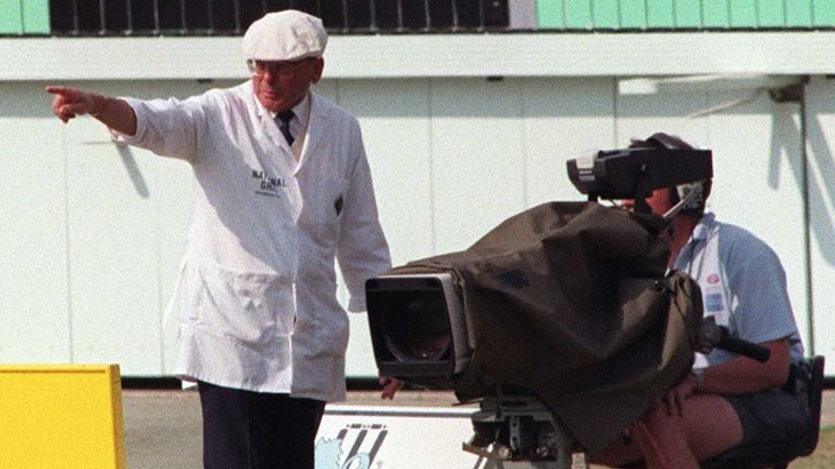 Dickie Bird explaining that light reflecting off a camera lens was putting off players in 1996. File pic: PA