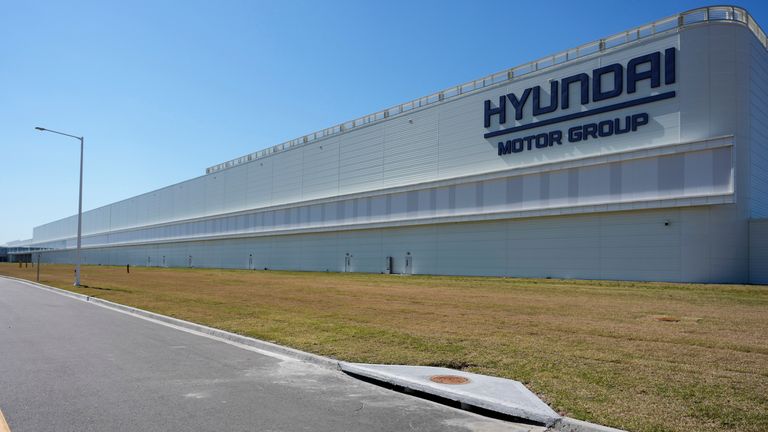 Gürcistan'daki Hyundai Motor Grubu tesisi. Dosya Pic: AP Photo/Mike Stewart