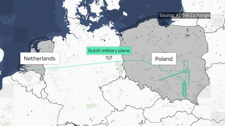 Śledzenie lotów pokazuje holenderski samolot tankowania