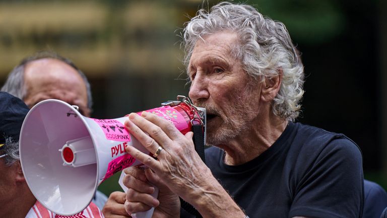 Roger Waters Pink Floyd na rajdzie poza ONZ. Zdjęcie: Reuters