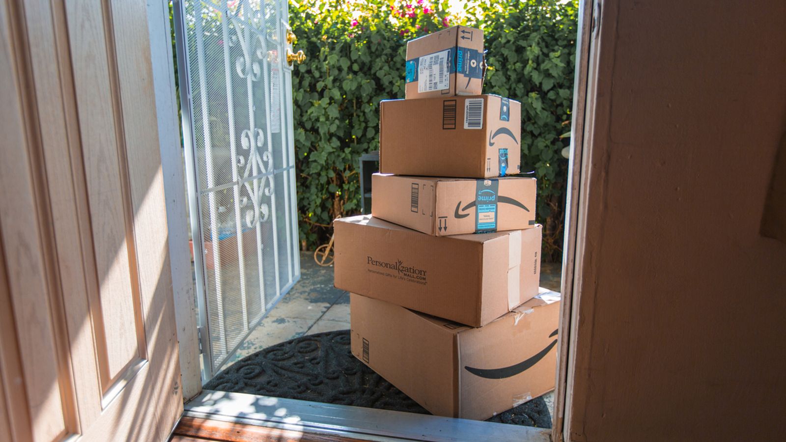 Best and worst parcel delivery companies revealed
