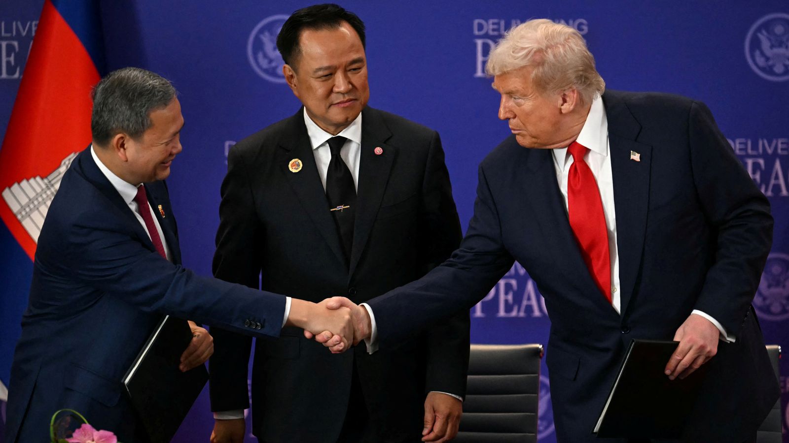 Trump oversees signing of 'historic' Thailand-Cambodia ceasefire deal