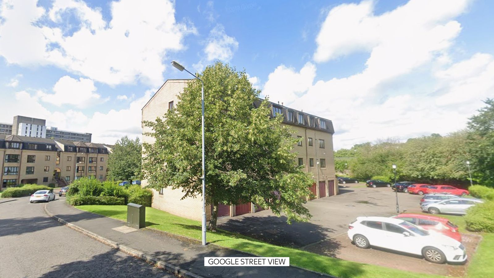 Two people dead and five others taken to hospital after fire in Glasgow