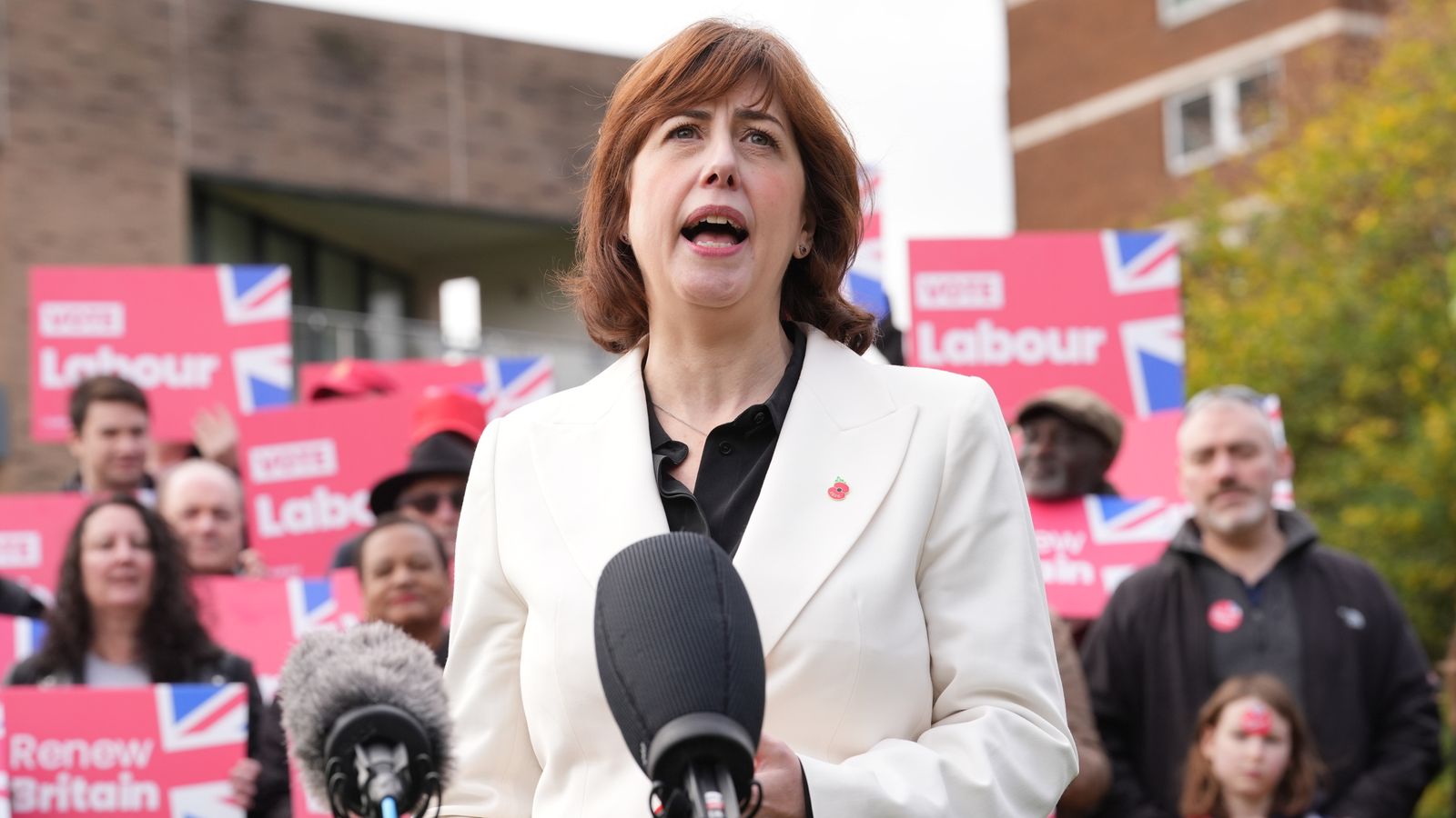 Lucy Powell named Labour's new deputy leader