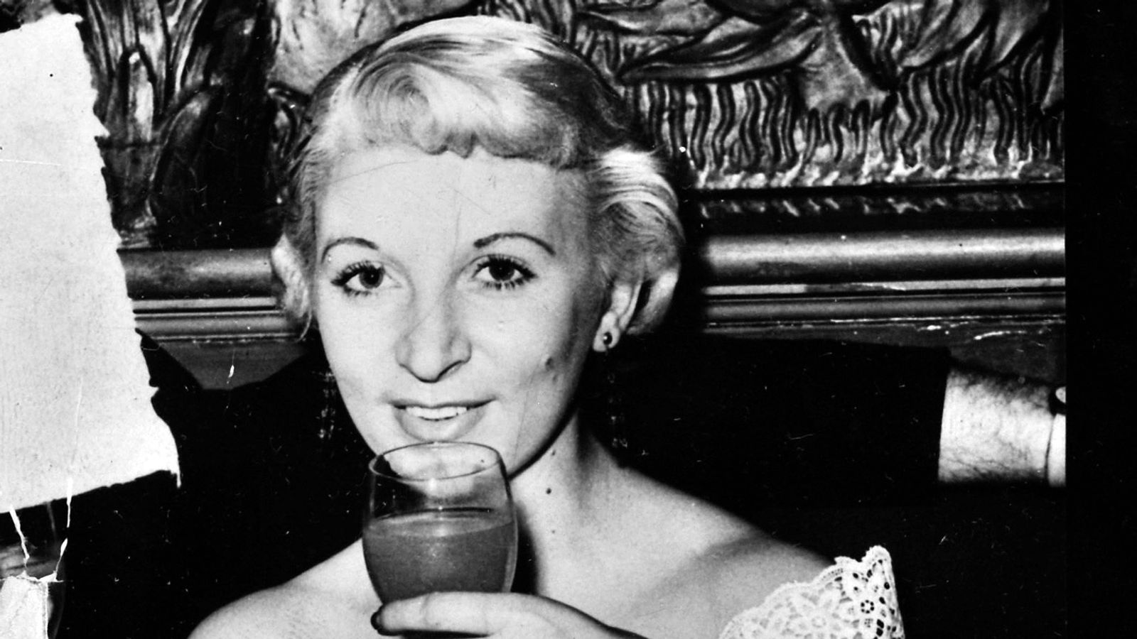 Family of last woman to be hanged in Britain seek posthumous pardon