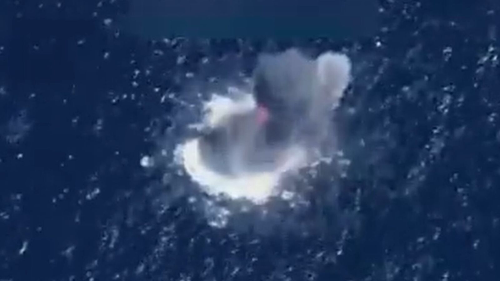 More Than A Dozen Killed As Us Attacks Boats In Pacific - Beritaja More Than A Dozen Killed As Us Attacks Boats In Pacific - Beritaja