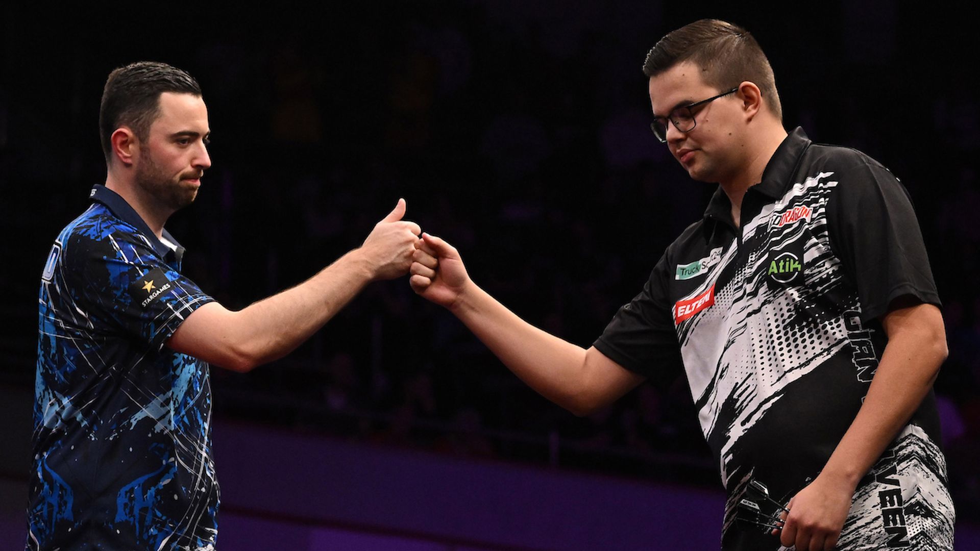 Humphries to open Players Championship Finals defence against Van Veen