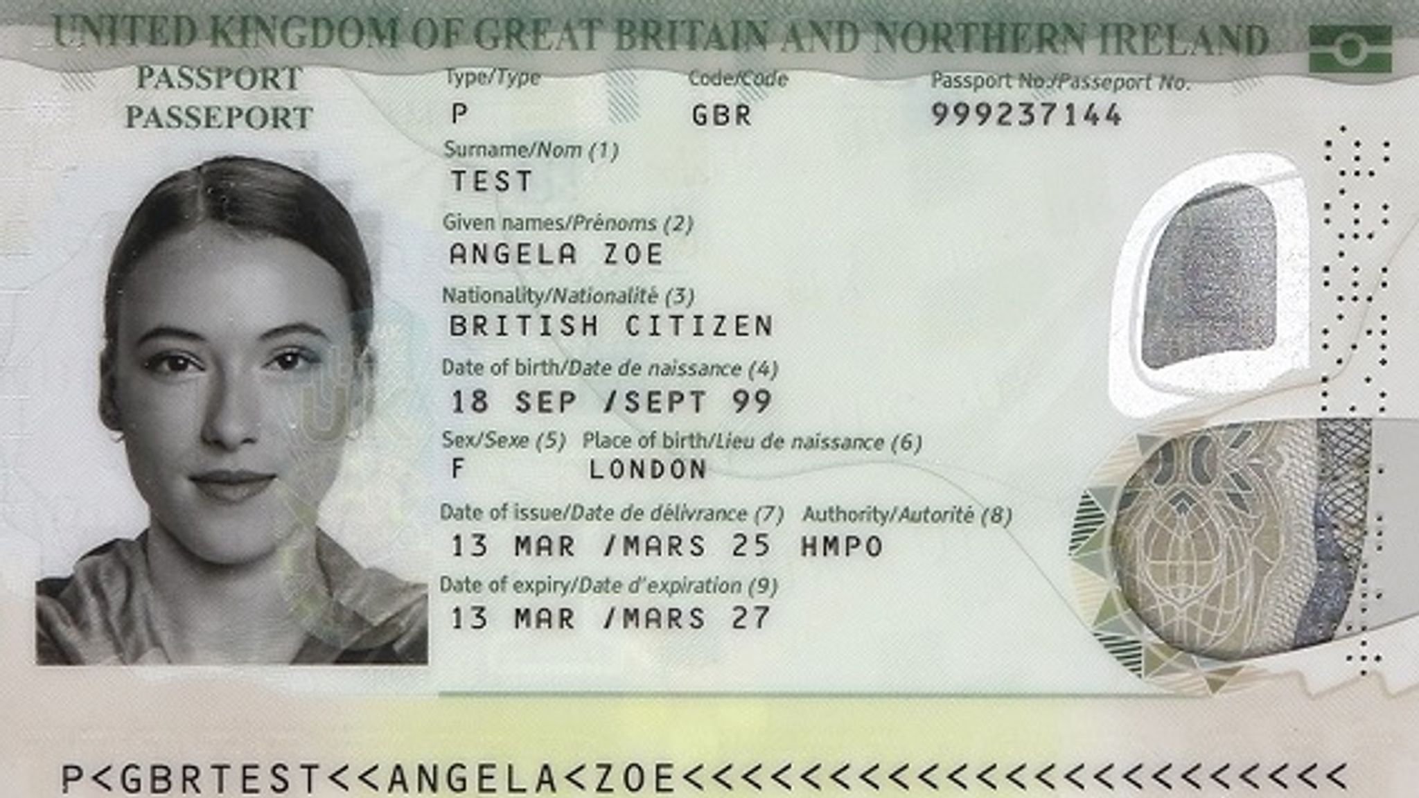 UK passport application & renewal guide 2025