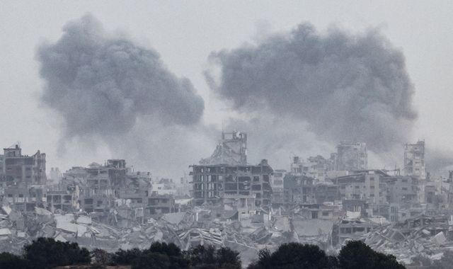 Donald Trump urges Gaza peace talks 'move fast' or 'massive bloodshed will follow'