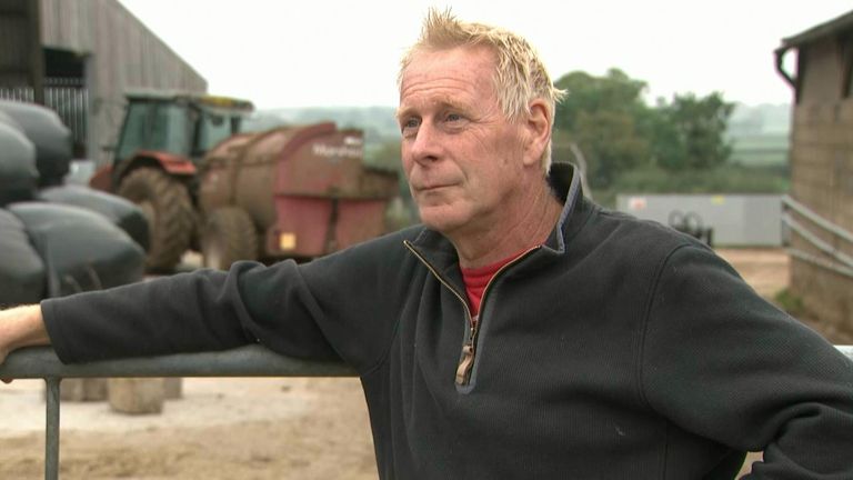 Richard Cornock planuje przekazać swoją farmę synowi 
