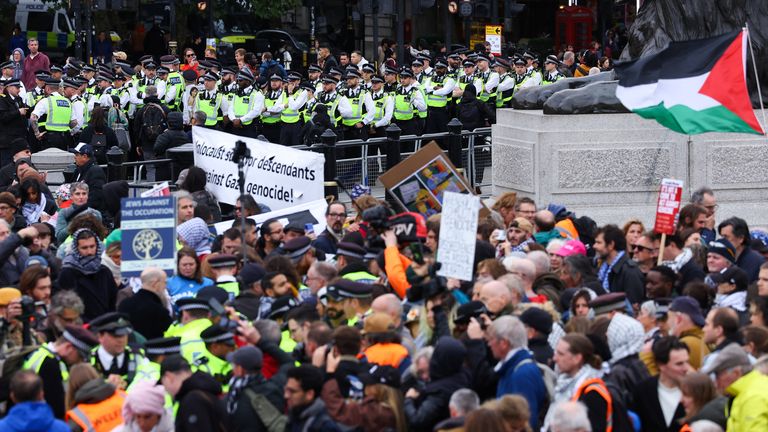 Demonstracja wspierająca akcję Palestyny ​​w sobotę w centrum Londynu. Zdjęcie: Reuters