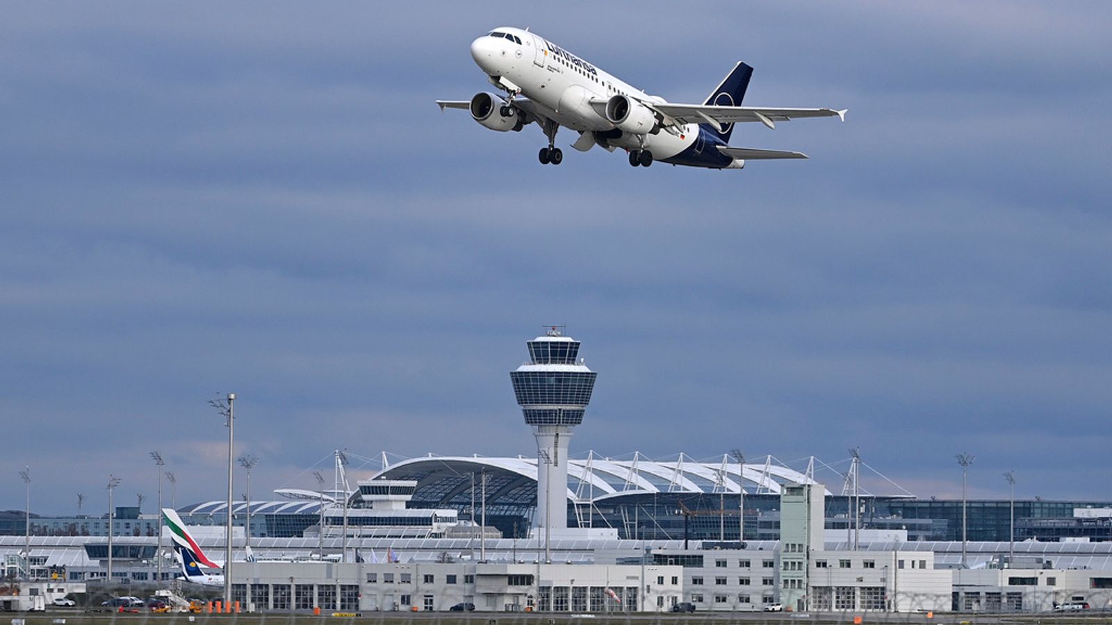Which airlines are affected by Airbus disruption?