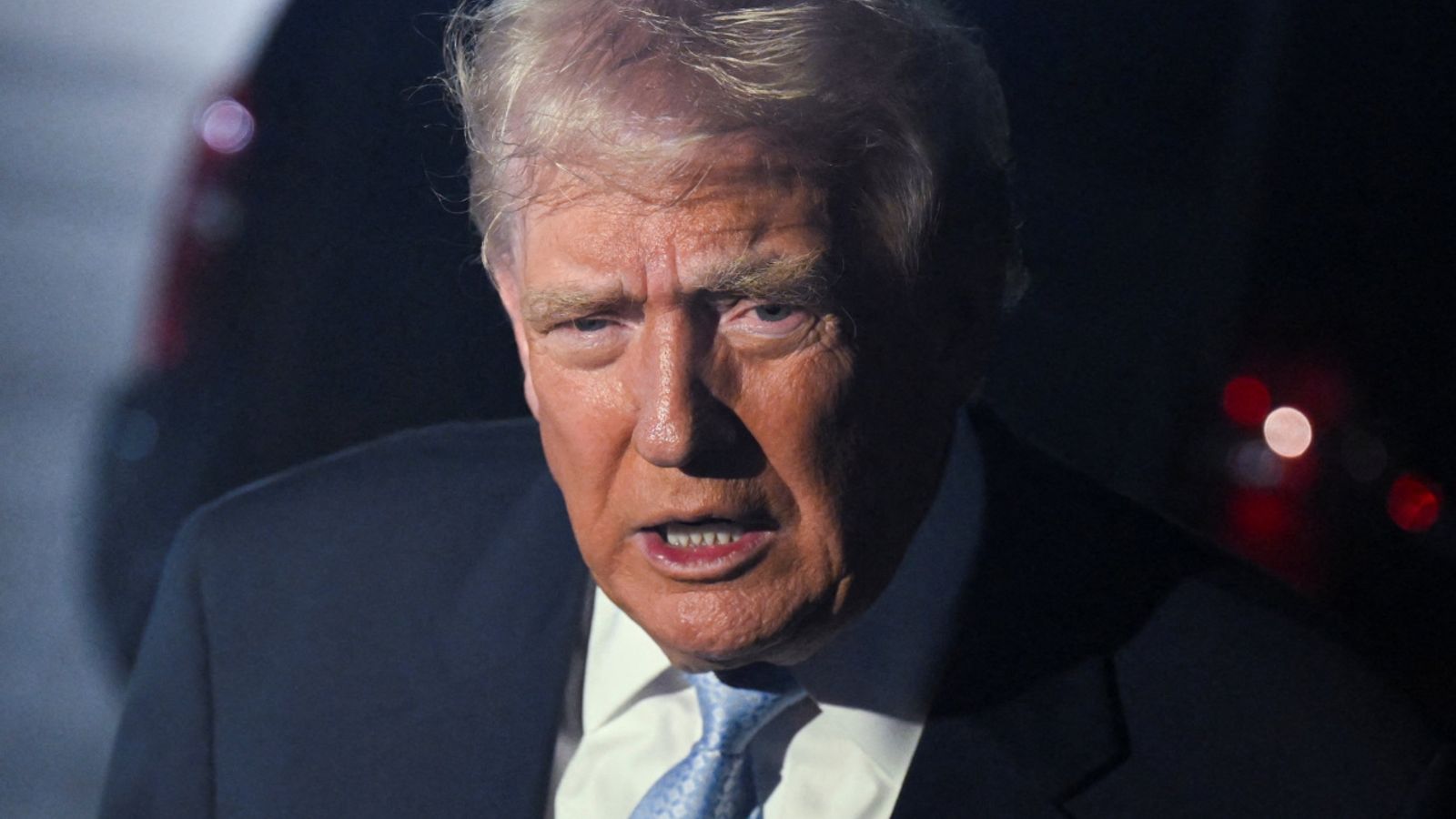 Donald Trump urges Republicans to vote for release of Epstein files