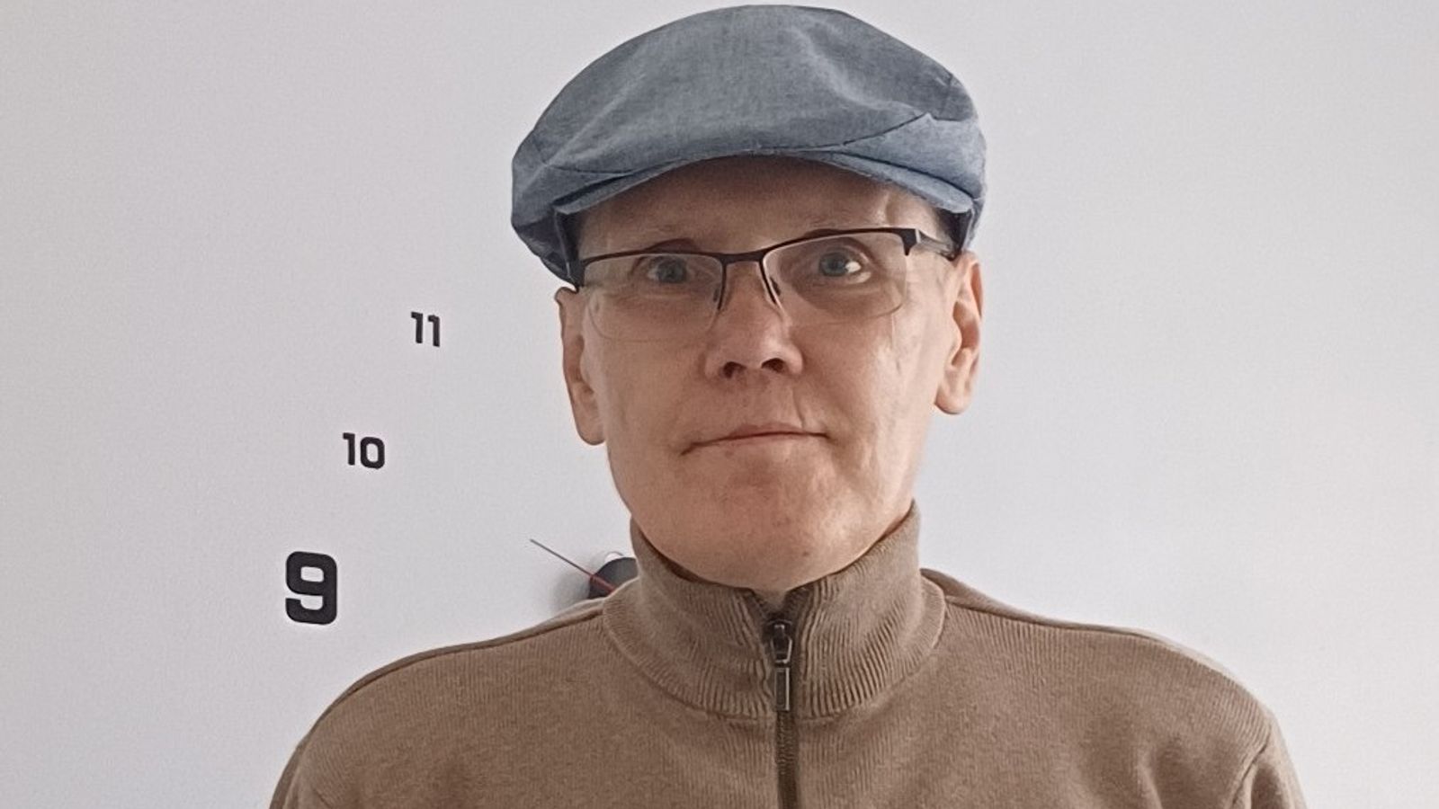 Robert Best: Suspects in court charged with murder after man's body found in Inverclyde field