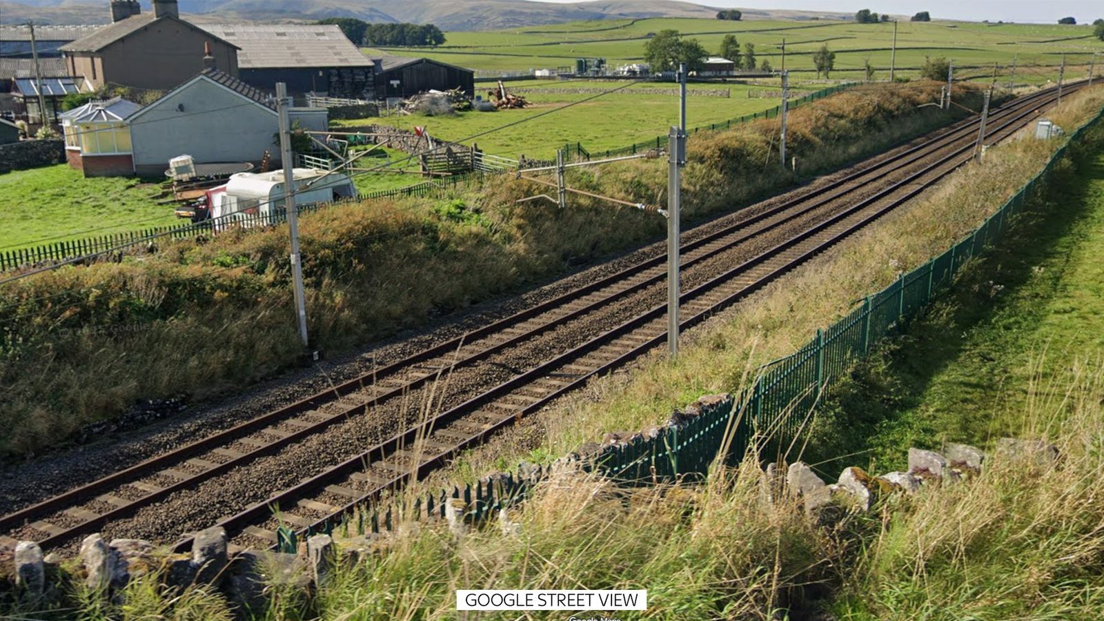 Trains disrupted in Cumbria after Glasgow-London service derails in Shap