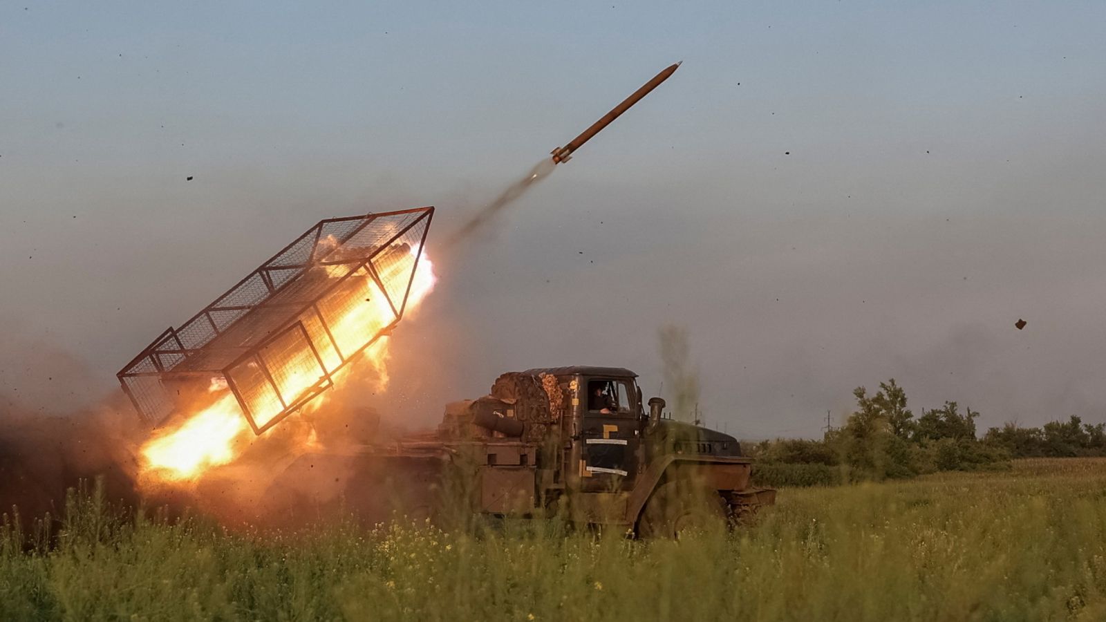 Ukrainian troops 'start surrendering' in key city but Kyiv says situation 'dynamic' Ukrainian troops 'start surrendering' in key city but Kyiv says situation 'dynamic'