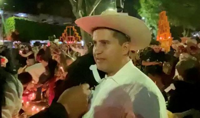 Mexican mayor killed by gunman during Day Of The Dead festivities