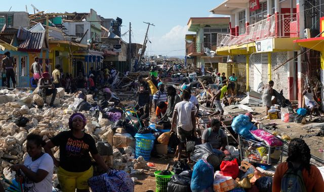 Hurricane Melissa leaves 28 dead after tearing through Jamaica