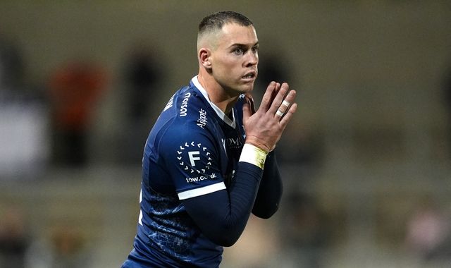 Autumn Nations Series: Tom Roebuck joins Freddie Steward as England injury doubts for Fiji