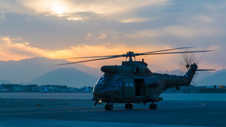 skynews-afghanistan-war_7096828 Unidade de forças especiais do Reino Unido tinha 'política deliberada' para 'matar homens em idade de lutar' no Afeganistão | Notícias do mundo